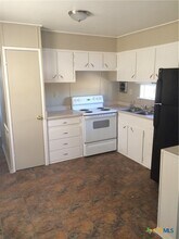 4001 FM 20 in Seguin, TX - Building Photo - Building Photo