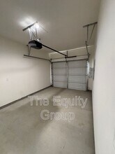 4116 E Kaweah Ave in Visalia, CA - Building Photo - Building Photo