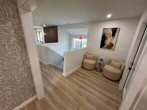 Hazelwood Forest Apartments in Hazelwood, MO - Foto de edificio - Building Photo