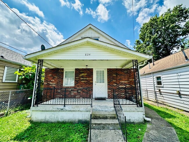property at 824 Brentwood Ave