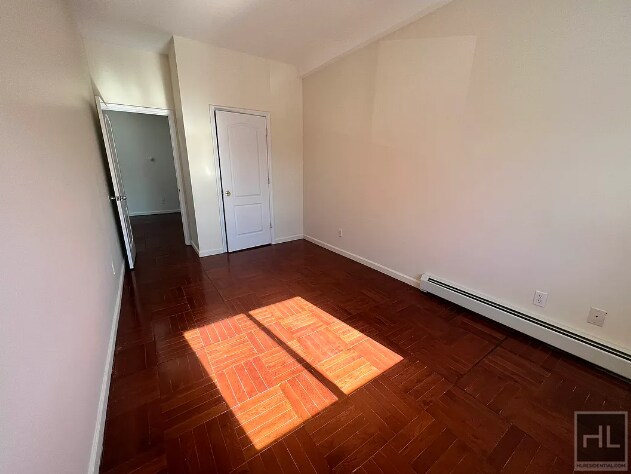 818 Clarence Ave-Unit -1 in Bronx, NY - Building Photo - Building Photo