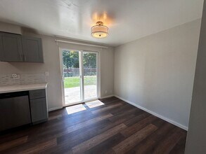 313 Catherine Ct W in Monmouth, OR - Building Photo - Building Photo