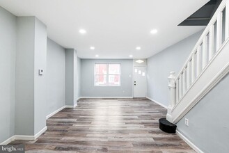 2229 Sigel St in Philadelphia, PA - Building Photo - Building Photo