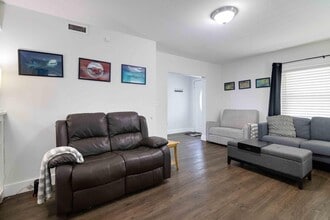 915 3rd St in West Palm Beach, FL - Building Photo - Building Photo