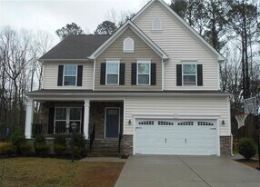 13420 Harbor Dr in Carrollton, VA - Building Photo