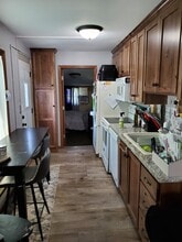 129 12th St SW in Watertown, SD - Building Photo - Building Photo