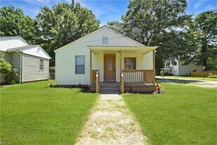 6015 Arthur Ave in Portsmouth, VA - Building Photo
