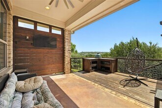 5305 Green Thread Trl in Spicewood, TX - Building Photo - Building Photo