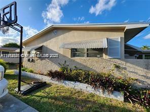 224 SW 10th St in Hallandale Beach, FL - Building Photo - Building Photo