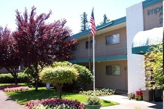 Come and Visit us at Imperial Apartment Ho in Portland, OR - Building Photo - Building Photo