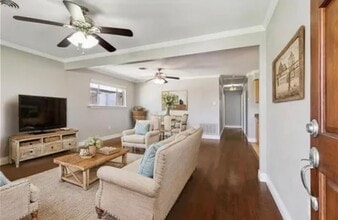 4804 Antonini Dr in Metairie, LA - Building Photo - Building Photo