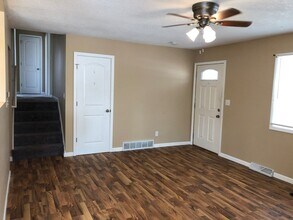 7918 9th St W in Rock Island, IL - Building Photo - Building Photo