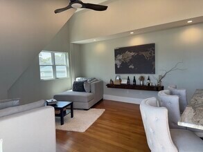 204 Spencer Ave in Chelsea, MA - Building Photo - Building Photo