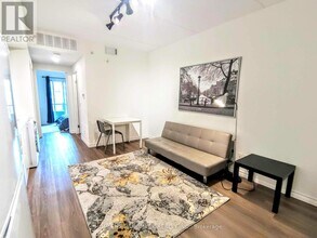 268 Lester St in Waterloo, ON - Building Photo - Building Photo