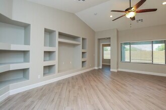 1846 W Half Moon Cir in San Tan Valley, AZ - Building Photo - Building Photo