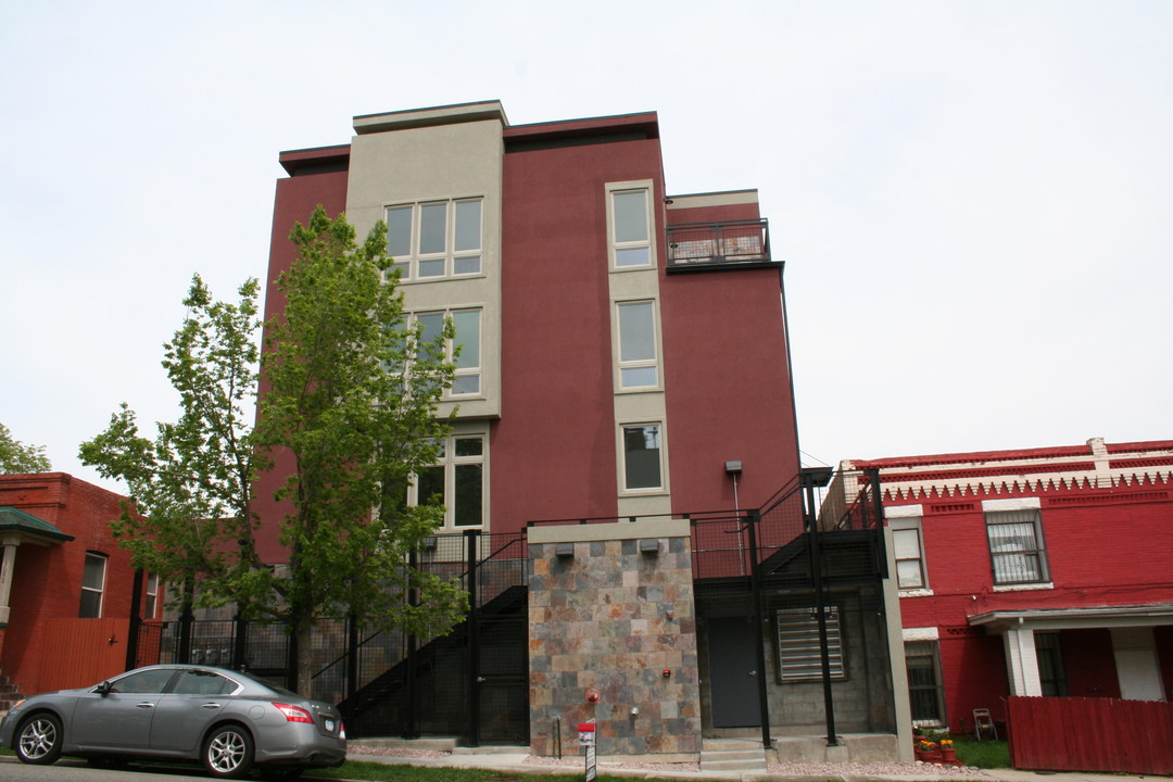 3040 Zuni St in Denver, CO - Building Photo