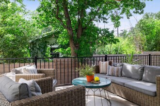 1204 E 32nd St in Austin, TX - Building Photo - Building Photo