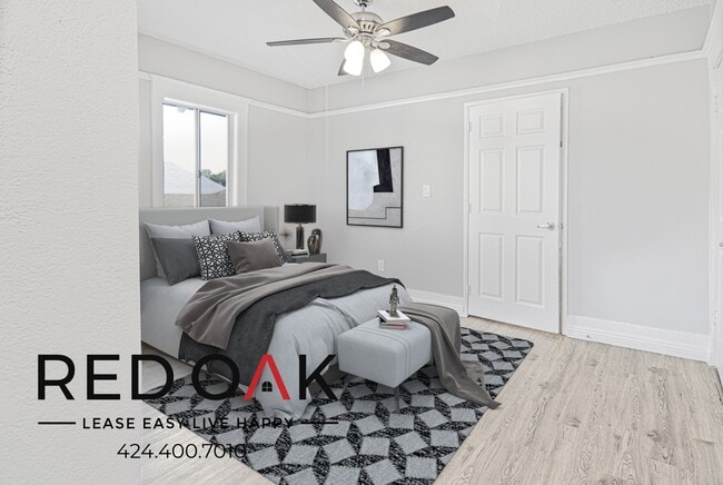 227 E 52nd St in Los Angeles, CA - Building Photo - Building Photo