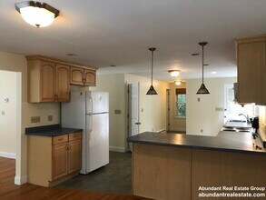 11 Dell Ave in Medford, MA - Building Photo - Building Photo