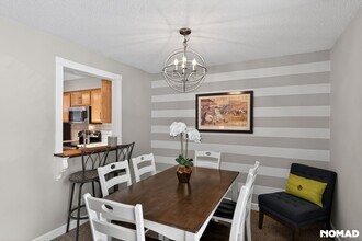 18101 Stoneridge St in South Bend, IN - Foto de edificio - Building Photo