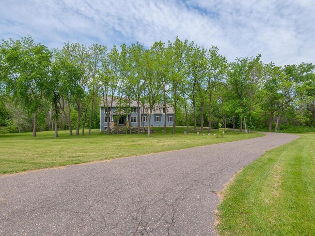7010 Oak Ridge Rd in Corcoran, MN - Building Photo - Building Photo