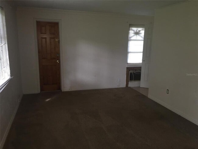 375 Lowndes Ave in Ormond Beach, FL - Building Photo - Building Photo