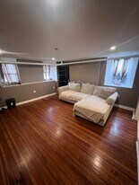 11 Leonard St in Beacon, NY - Building Photo