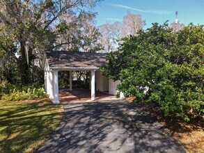 15612 Howell Park Ln in Tampa, FL - Building Photo - Building Photo