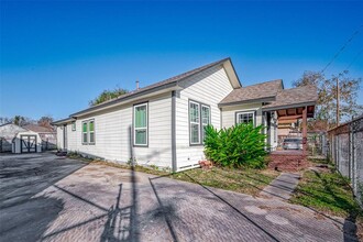 2119 Carter St in Houston, TX - Building Photo - Building Photo