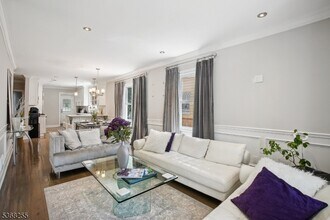 9 Central Ave in Montclair, NJ - Building Photo - Building Photo