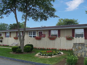 Windrush Apartments in Columbus, OH - Building Photo - Building Photo