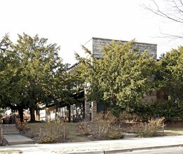 5019 W Jackson Blvd in Chicago, IL - Building Photo - Building Photo