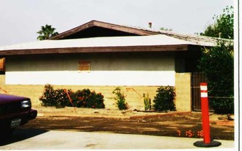 44408-44440 Acacia Dr in Palm Desert, CA - Foto de edificio - Building Photo