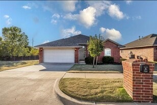 12309 Edison Dr in Oklahoma City, OK - Building Photo