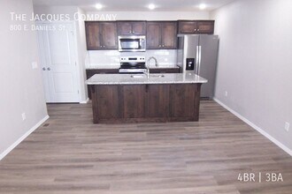 800 E Daniels St in Ozark, MO - Building Photo - Building Photo