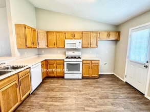1103 W 22nd St N in Claremore, OK - Building Photo - Building Photo