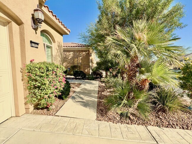 81952 Avenida Bienvenida in Indio, CA - Building Photo - Building Photo