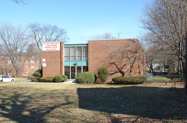 Coolidge Benton in Hartford, CT - Foto de edificio - Building Photo