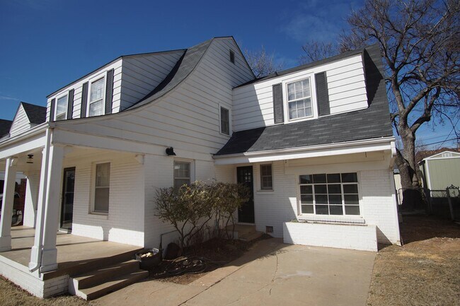 2321 NW 25th St in Oklahoma City, OK - Building Photo - Building Photo