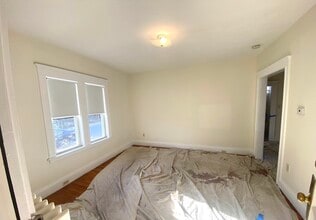5 Spring Valley Rd in Boston, MA - Building Photo - Building Photo