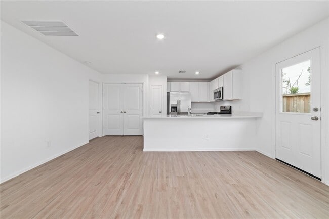 property at 2902 Mallorca Dr