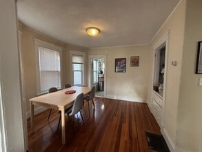 9 Orrin St, Unit 1 in Cambridge, MA - Foto de edificio - Building Photo