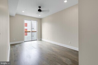 1868 Frankford Ave in Philadelphia, PA - Building Photo - Building Photo