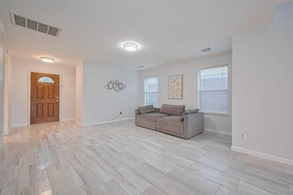 5914 Clerkenwell Dr in Houston, TX - Building Photo - Building Photo