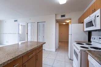 423 NE 23rd St in Miami, FL - Building Photo - Building Photo