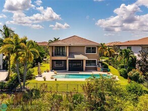 8132 Bradford Way in Parkland, FL - Building Photo - Building Photo