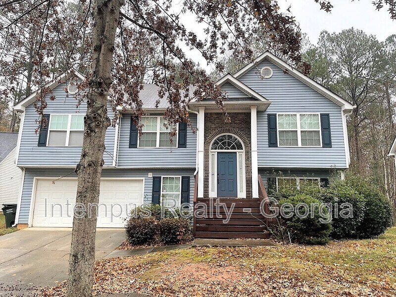 4054 Waters End Ln in Snellville, GA - Building Photo