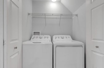 211 Julian St in Denver, CO - Building Photo - Building Photo