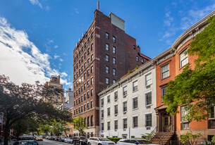 222 W 15th St in New York, NY - Foto de edificio - Building Photo