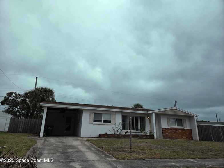 1040 Jersey St, Unit 5A in Cocoa, FL - Building Photo